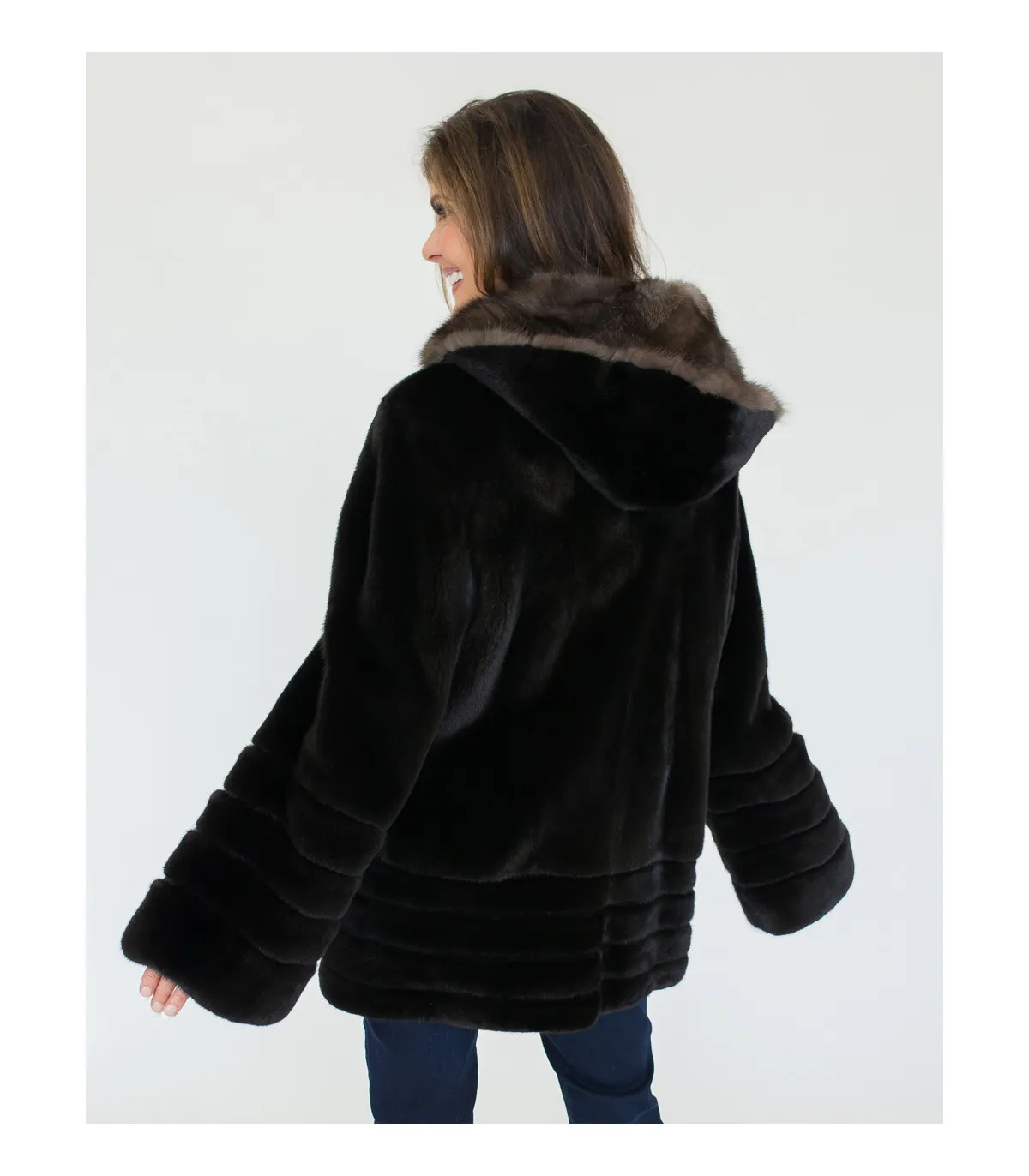 Blackglama Mink Coat on FurHatWorld.com - Jayden