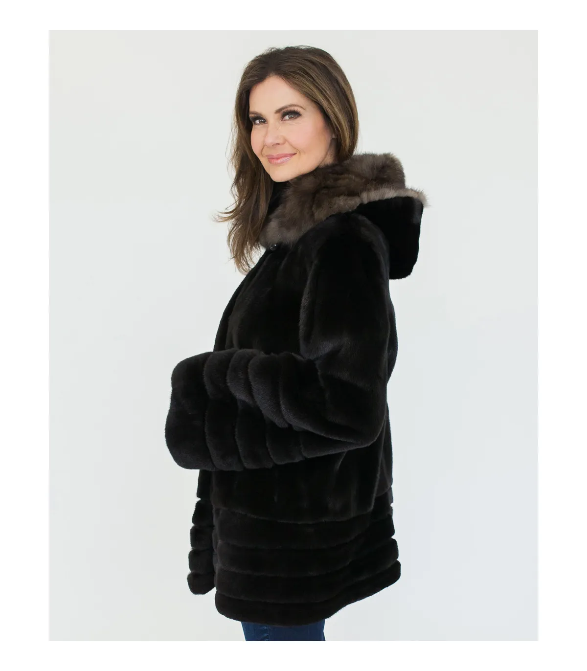 Blackglama Mink Coat on FurHatWorld.com - Jayden