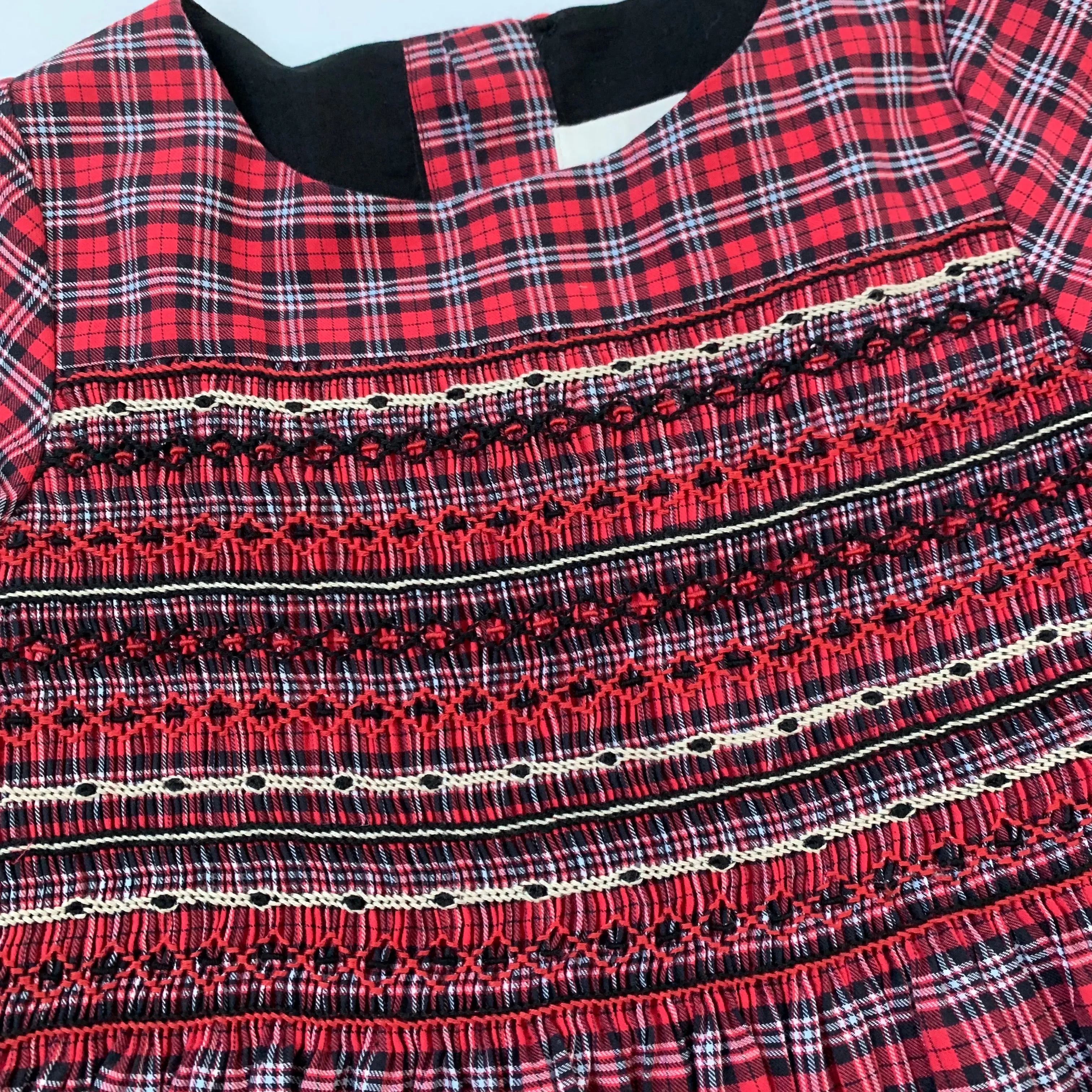 Bonpoint Red Tartan Duchesse Dress: 8 Years