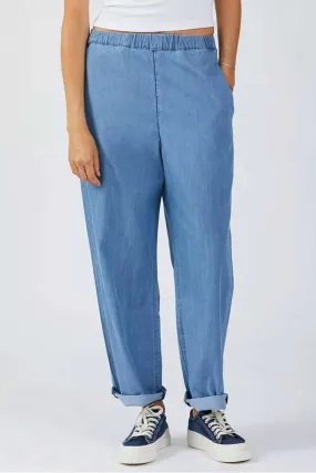 Capri Parachute Pant for Women