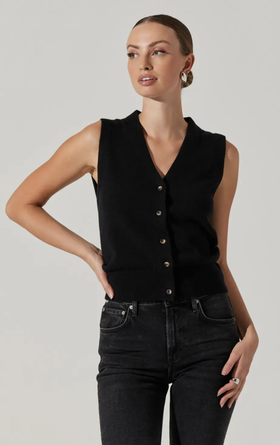 Eira Sweater Vest