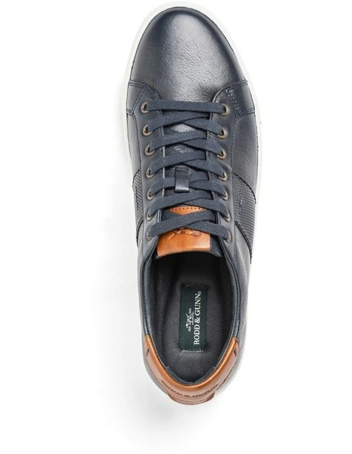 Navy Blue Endeavour Cruise Sneaker