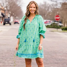 Green Dress for a Thankful Life