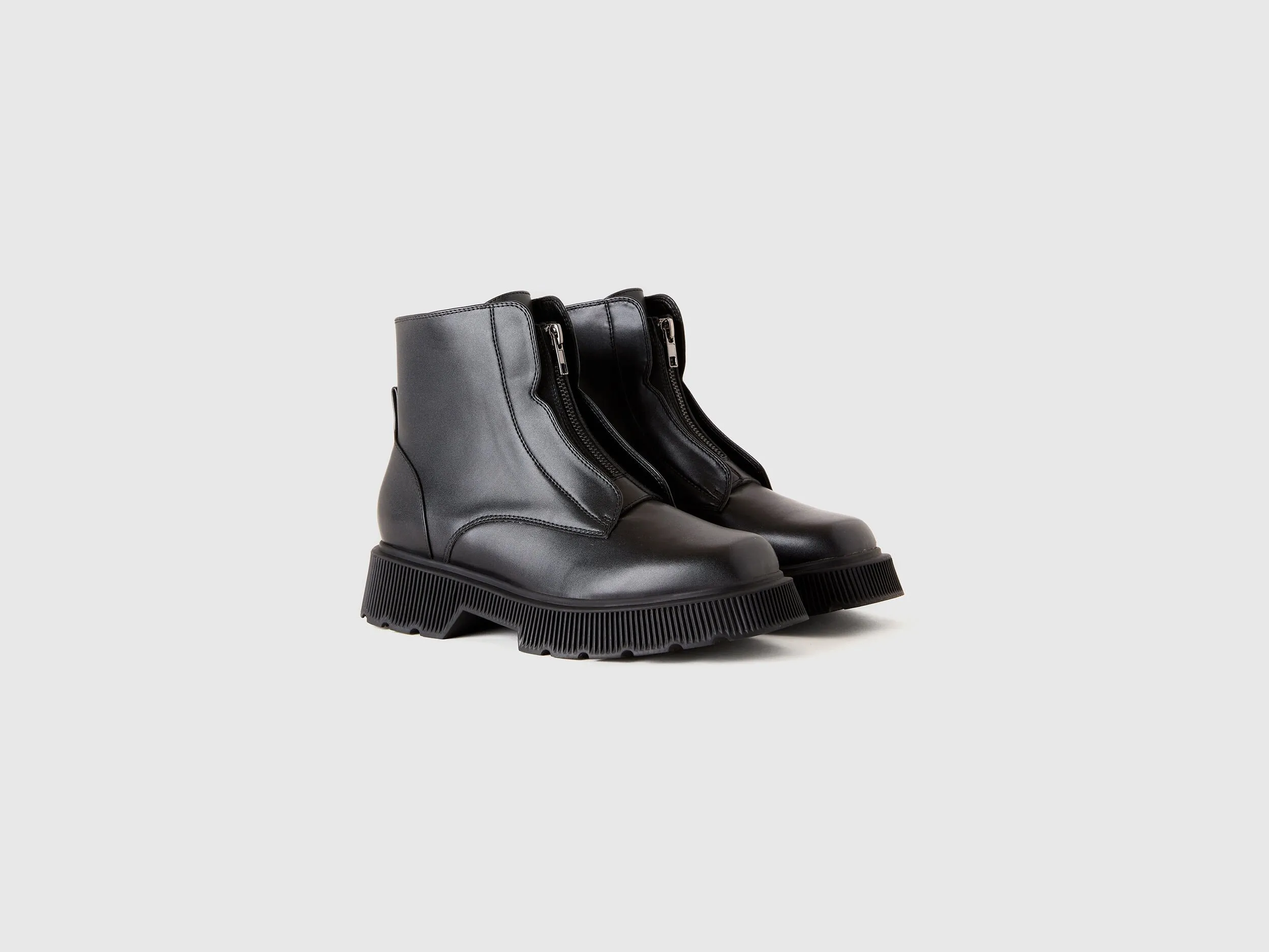 Benetton Black Zipper Heavy-Duty Boots