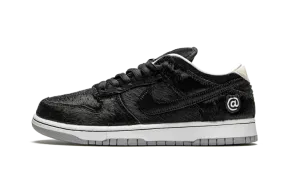 Nike SB Dunk Low BE@RBRICK Medicom Toy - Buy Now.