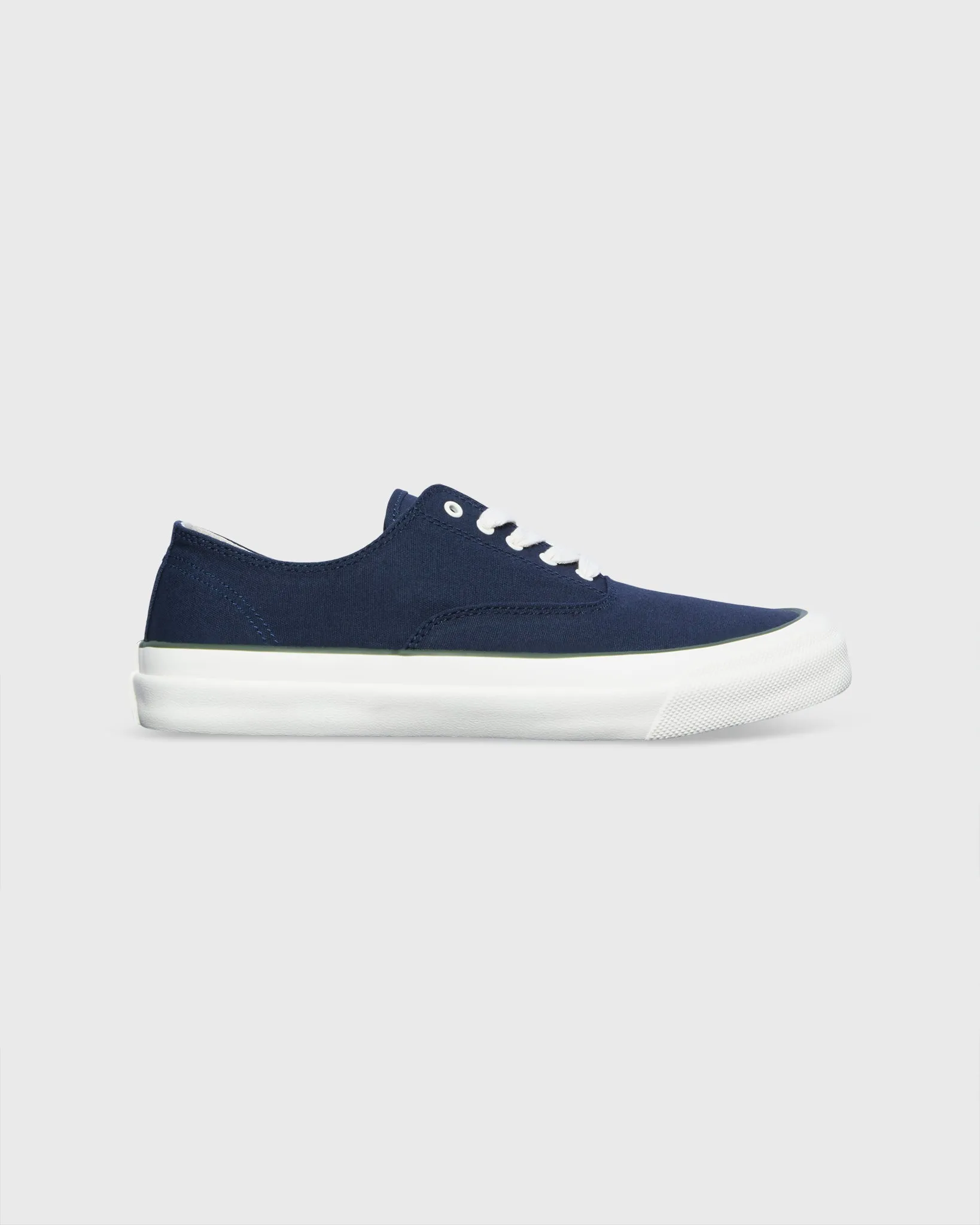 Pacific Canvas Quint Sneaker