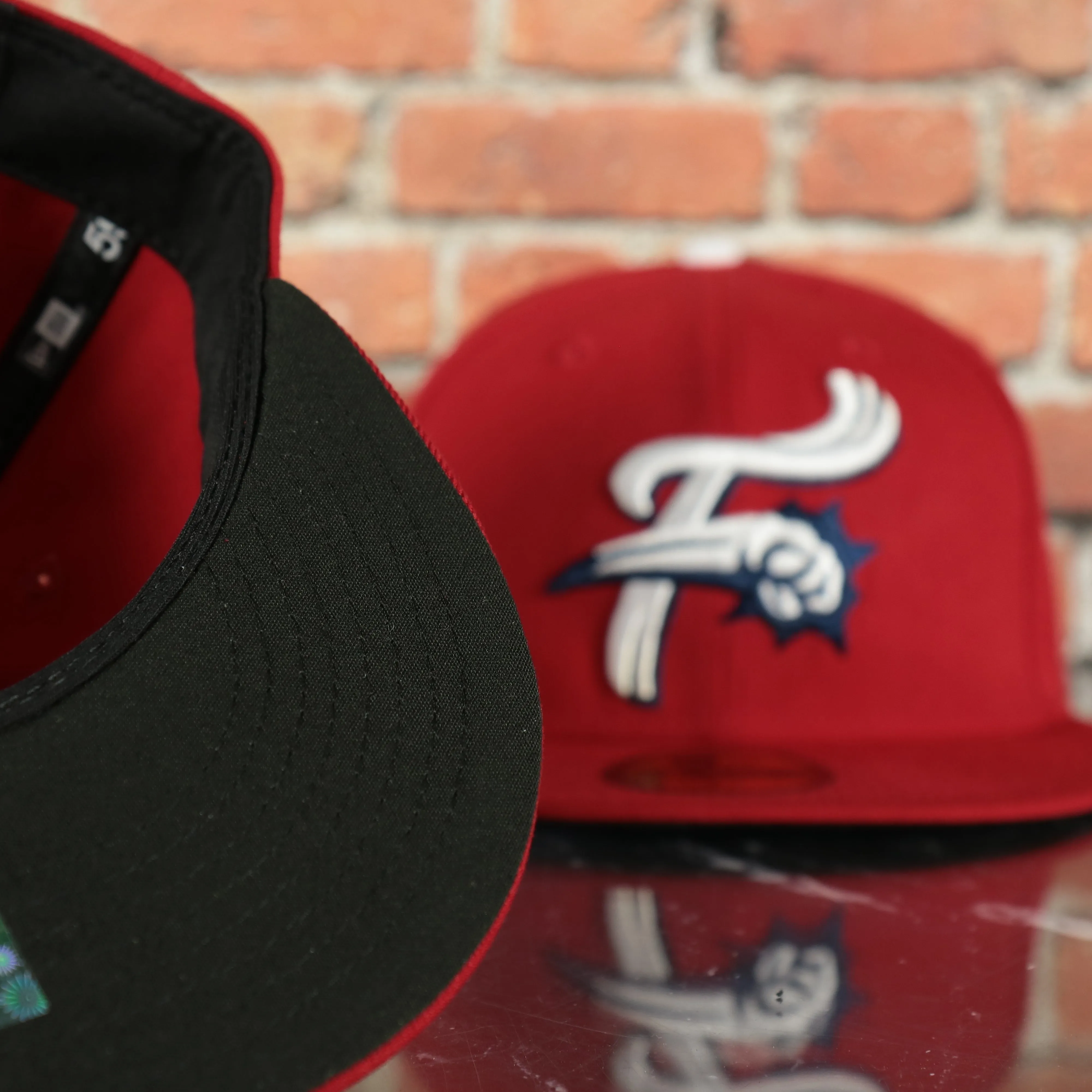 Reading Fightin Phils on Field Black and Red Plain Jane MiLB 59Fifty Fitted Cap