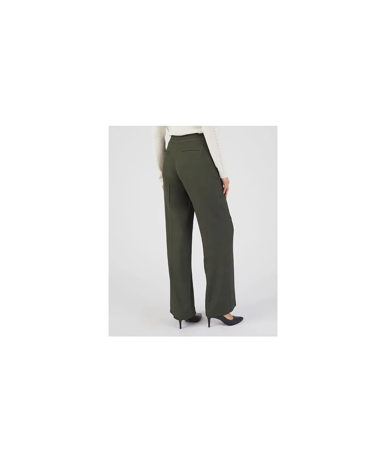 Wide-leg Pleated Pants