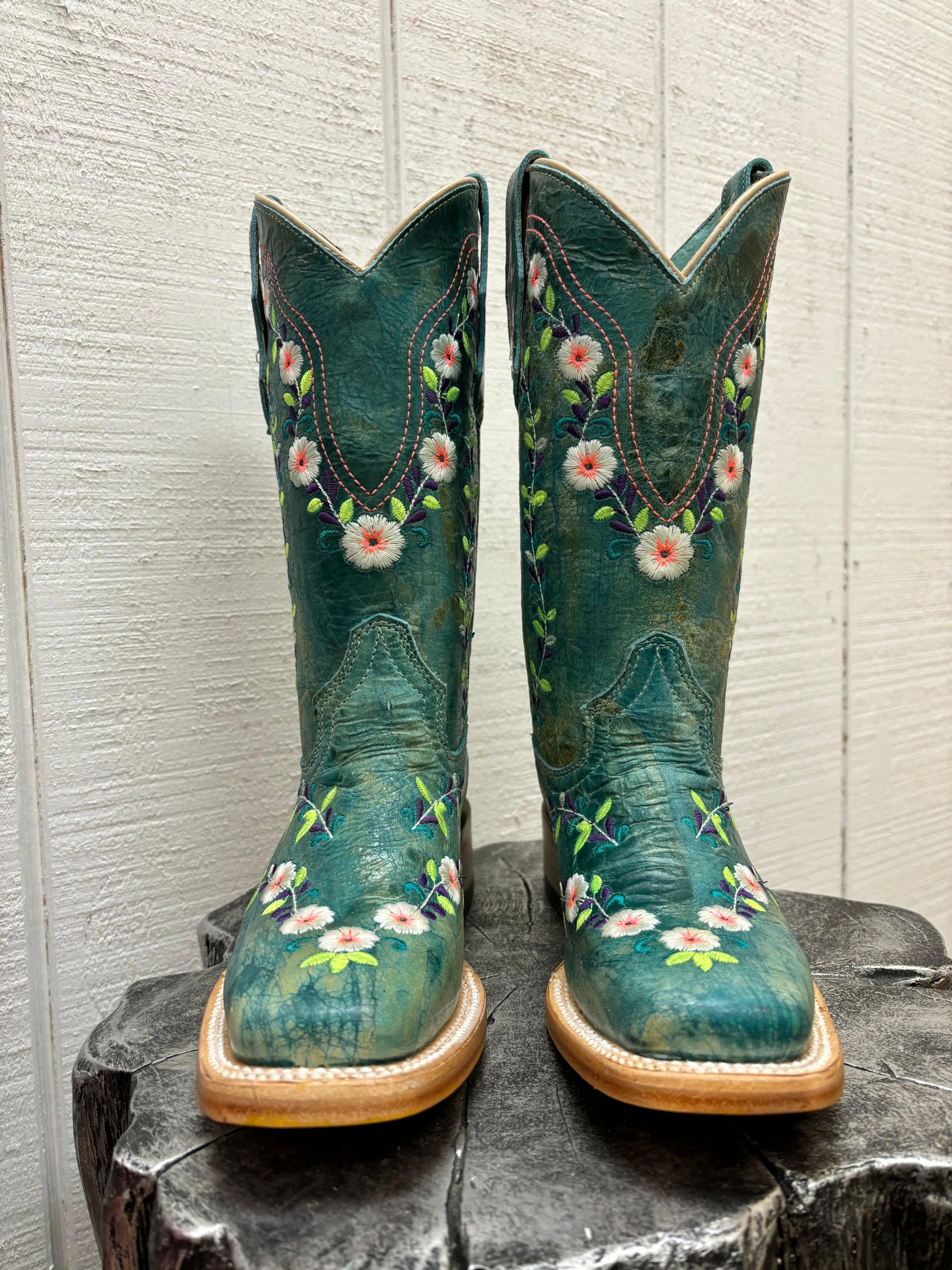 Youth/Teen Turquoise Embroidered Cowgirl Boots Square Toe T0158