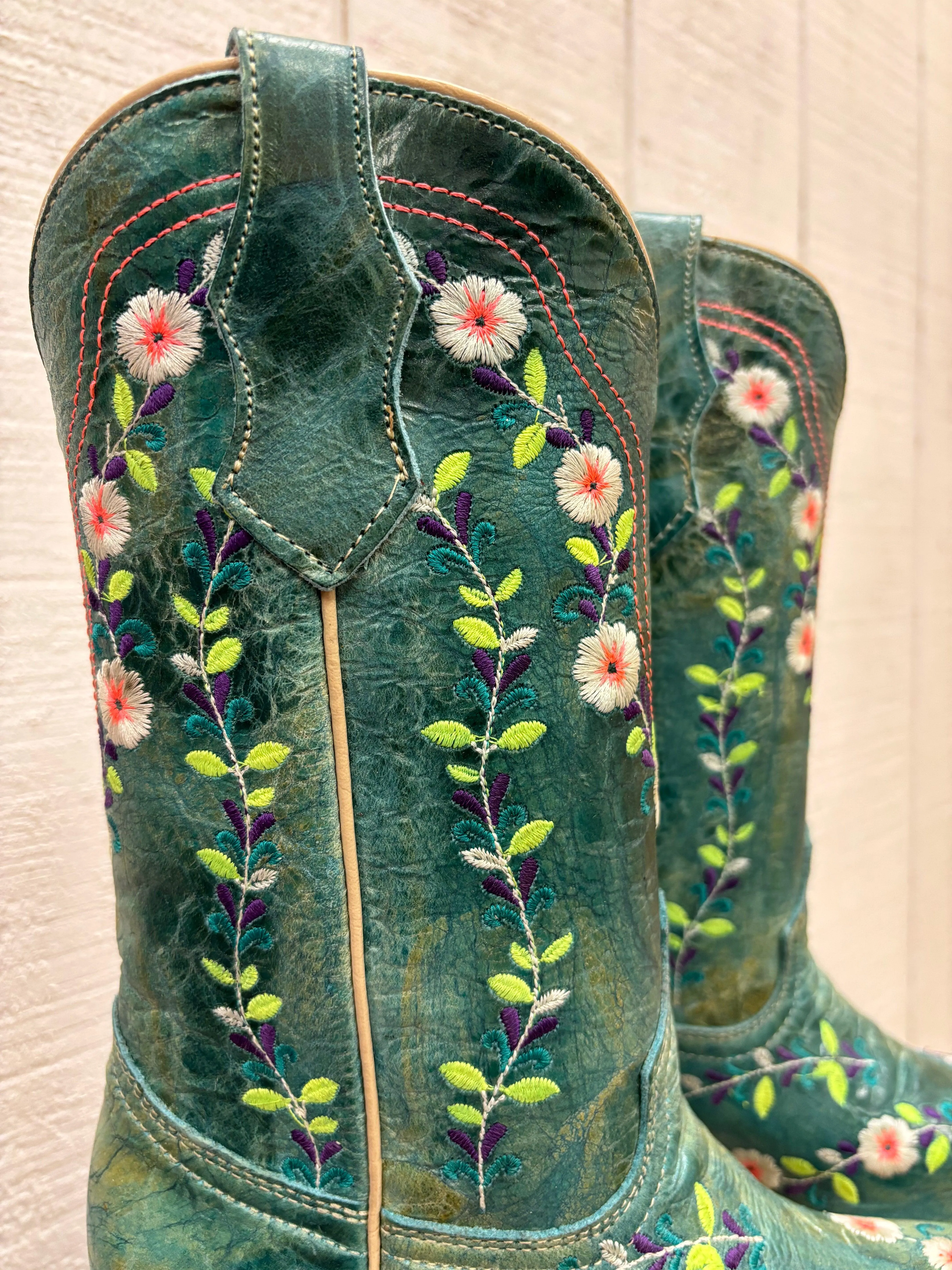 Youth/Teen Turquoise Embroidered Cowgirl Boots Square Toe T0158